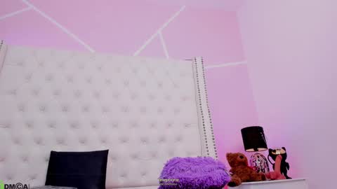 Celeste Wayne online show from 01.23.25