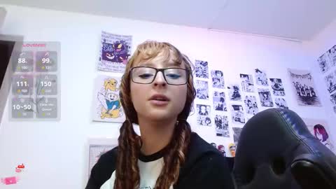 Snapshot of celesteayase chatting on 09.18.25 celesteayase online show from 09.18.25