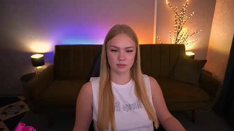 Snapshot of celestenoirr chatting on 09.10.25 celestenoirr online show from 09.10.25