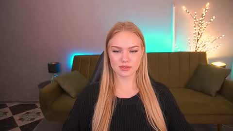 Snapshot of celestenoirr chatting on 09.18.25 celestenoirr online show from 09.18.25