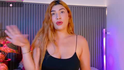 Snapshot of celesteprestigge chatting on 09.30.25 celesteprestigge online show from 09.30.25