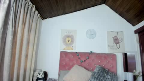 Snapshot of celesteredds chatting on 01.20.25 Celeste online show from 01.20.25