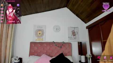 Snapshot of celesteredds chatting on 02.14.25 Celeste online show from 02.14.25