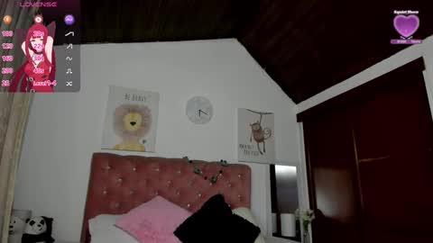 Snapshot of celesteredds chatting on 02.17.25 Celeste online show from 02.17.25