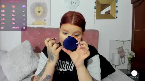 Snapshot of celesteredds chatting on 02.28.25 Celeste online show from 02.28.25