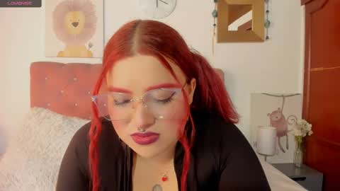 Snapshot of celesteredds chatting on 03.08.25 Celeste online show from 03.08.25