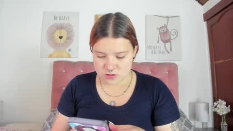 Snapshot of celesteredds chatting on 10.18.25 Celeste online show from 10.18.25