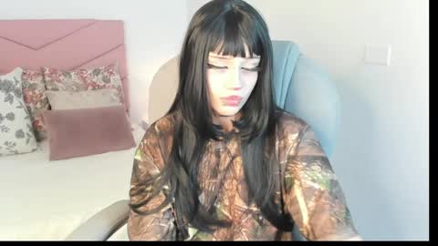 Snapshot of celestica_rose chatting on 12.29.24 Celestica online show from 12.29.24