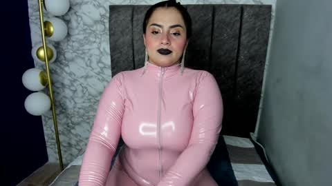 Snapshot of celestte_sweet chatting on 12.26.24       online show from 12.26.24