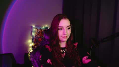 Snapshot of celia_sensual_ chatting on 05.20.26 celia_sensual_ online show from 05.20.26