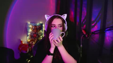 Snapshot of celia_sensual_ chatting on 06.01.26 celia_sensual_ online show from 06.01.26