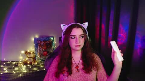 Snapshot of celia_sensual_ chatting on 07.15.26 celia_sensual_ online show from 07.15.26