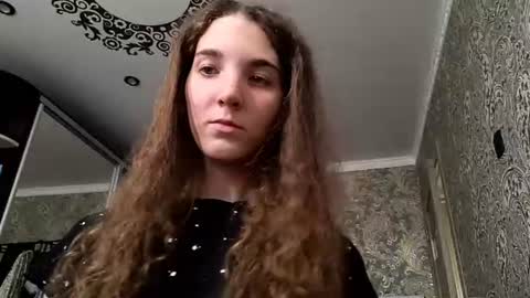 Elizabeth online show from 06.21.26