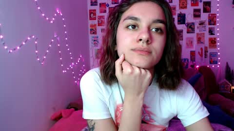 Snapshot of celine_dionn chatting on 12.18.24  Celine  online show from 12.18.24