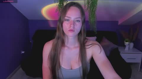 elin online show from 09.13.25