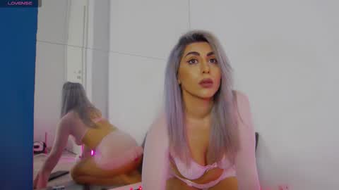 CelineMeyer online show from 02.17.26