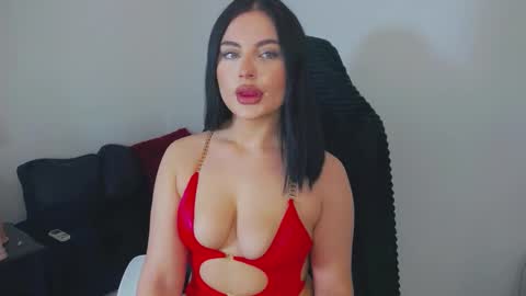 Snapshot of celya_chanel chatting on 01.24.25 CELIA online show from 01.24.25