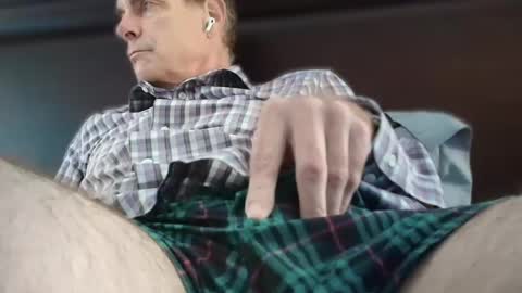 Centerfield online show from 10.06.25