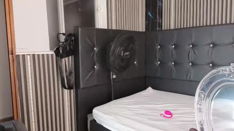 Snapshot of cerecita_02 chatting on 03.10.26 Cerecita online show from 03.10.26