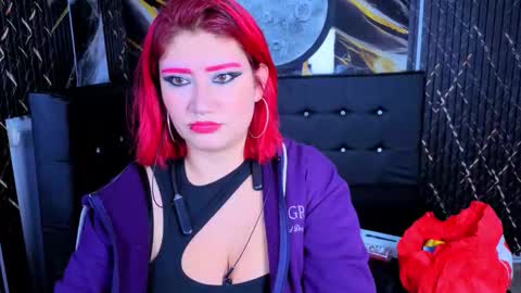 Snapshot of cerecita_02 chatting on 03.24.26 Cerecita online show from 03.24.26