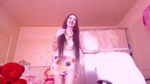 Cerise online show from 02.09.25