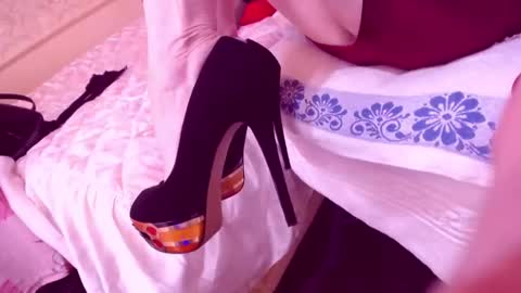 Cerise online show from 02.19.25