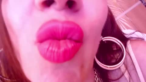 Cerise online show from 03.07.25