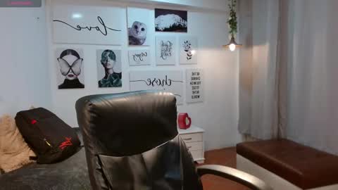 Ceroke online show from 11.25.25