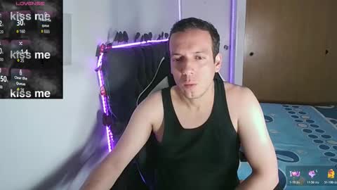 Snapshot of cerso1 chatting on 10.18.25 Cerso online show from 10.18.25