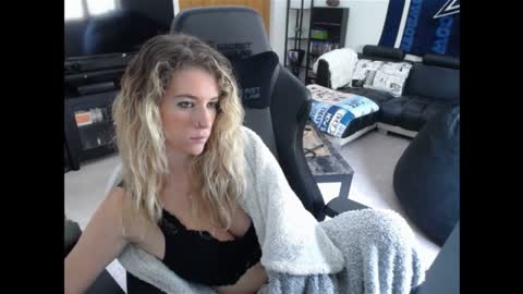 Marie online show from 01.23.25