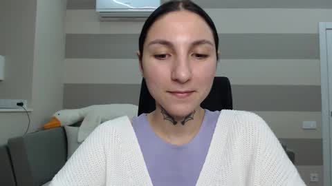 Snapshot of chabibiann chatting on 12.03.24 Kate online show from 12.03.24