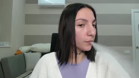Snapshot of chabibiann chatting on 12.19.24 Kate online show from 12.19.24