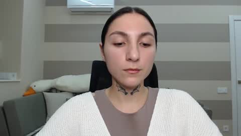 Snapshot of chabibiann chatting on 12.24.24 Kate online show from 12.24.24