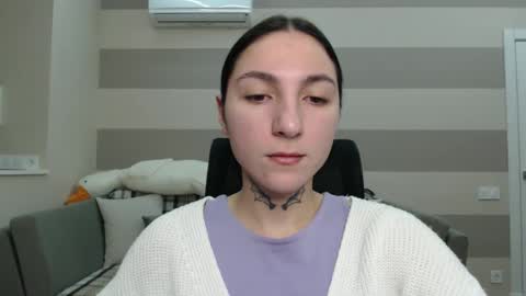 Snapshot of chabibiann chatting on 01.03.25 Kate online show from 01.03.25