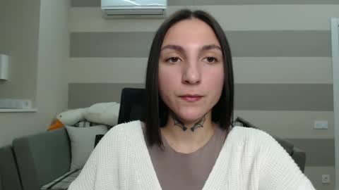 Snapshot of chabibiann chatting on 01.06.25 Kate online show from 01.06.25