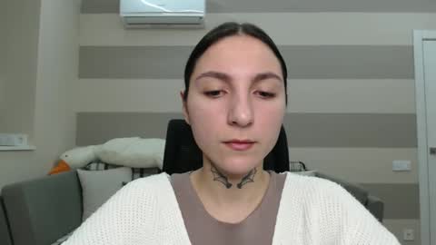 Snapshot of chabibiann chatting on 01.11.25 Kate online show from 01.11.25