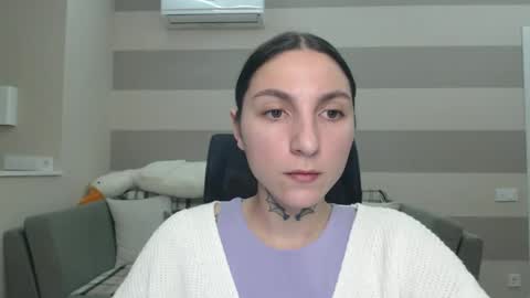 Snapshot of chabibiann chatting on 01.13.25 Kate online show from 01.13.25