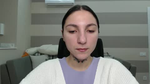 Snapshot of chabibiann chatting on 01.14.25 Kate online show from 01.14.25