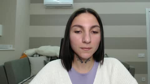 Snapshot of chabibiann chatting on 01.14.25 Kate online show from 01.14.25