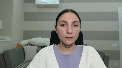 Snapshot of chabibiann chatting on 01.16.25 Kate online show from 01.16.25