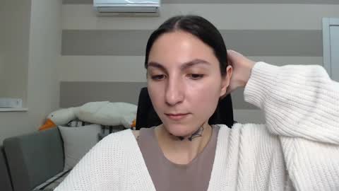 Snapshot of chabibiann chatting on 01.21.25 Kate online show from 01.21.25
