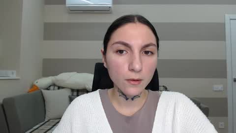 Snapshot of chabibiann chatting on 01.22.25 Kate online show from 01.22.25