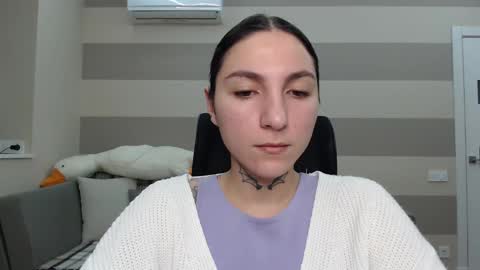 Snapshot of chabibiann chatting on 01.28.25 Kate online show from 01.28.25