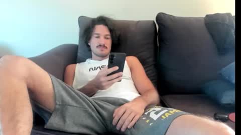 Snapshot of chadpowerz chatting on 10.16.25 Lydong online show from 10.16.25