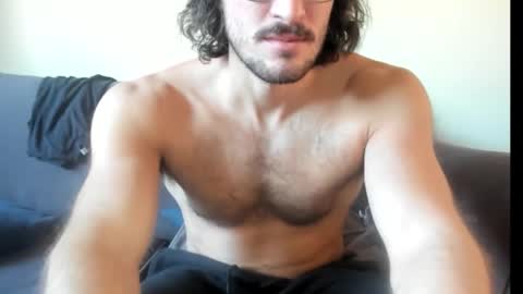 Snapshot of chadpowerz chatting on 01.31.26 Lydong online show from 01.31.26