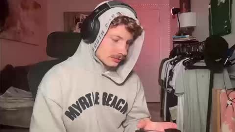 ChadTitan online show from 10.10.25