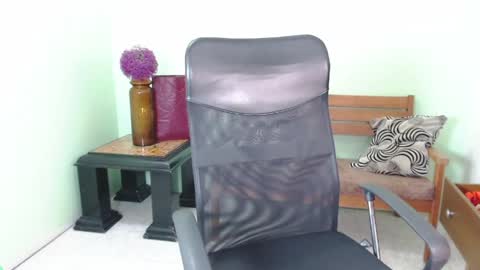 Chalon  online show from 04.13.26