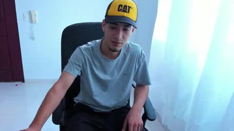 Snapshot of chandler_kenji chatting on 09.27.25 Kenji online show from 09.27.25