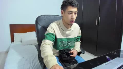 Snapshot of chandler_kenji chatting on 10.25.25 Kenji online show from 10.25.25