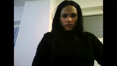 Laura online show from 02.06.25